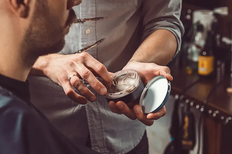 Conversación uno a uno entre dos personas: hablá directamente con el ingeniero que escribe tu código.